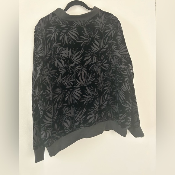 Torrid’s Palm burnout bomber - Picture 6 of 6